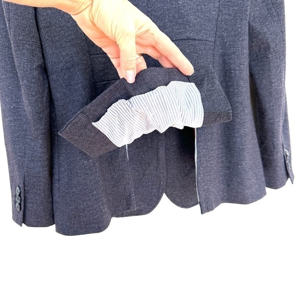 Talbots fitted blazer, in a stretch rayon blend fabric, fully lined - Picture 9 of 15